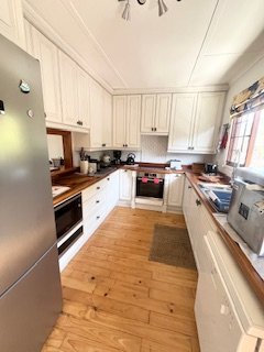 To Let 4 Bedroom Property for Rent in Outeniqua Strand Western Cape